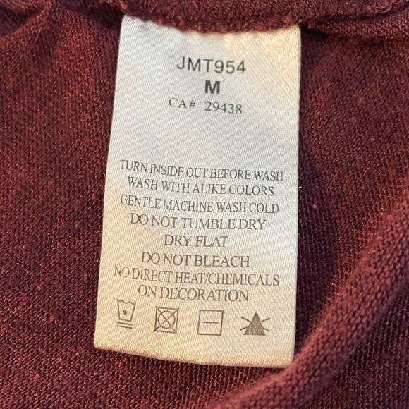 Miss Me Size Medium Deep Red Long Sleeve Top - Picture 12 of 12